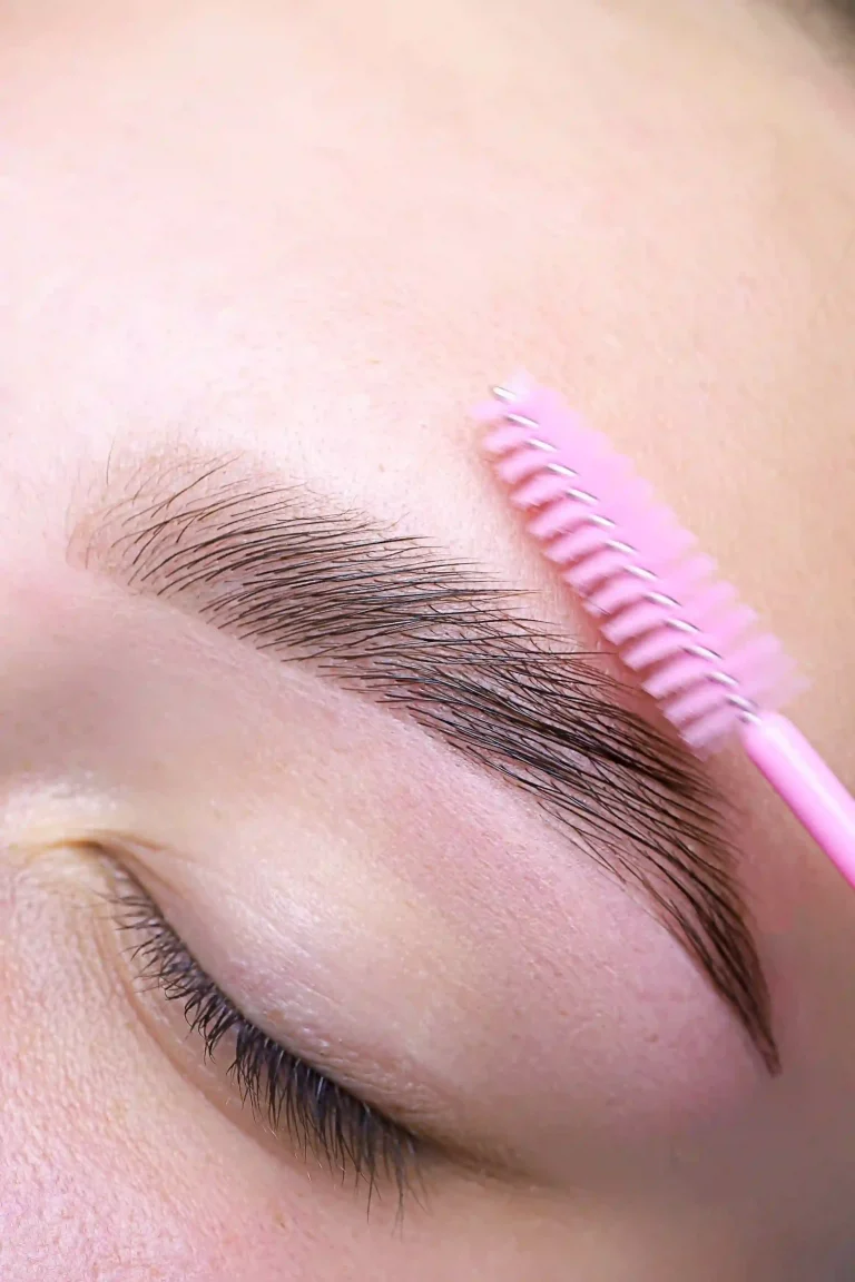 Eyebrow lamination